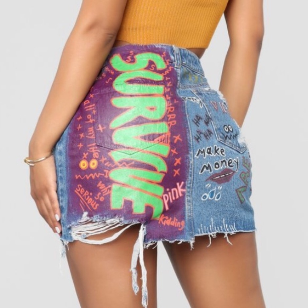 Brand new skirt size large never worn